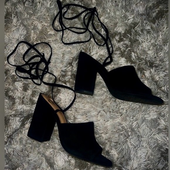 New GB Kat-Kall Ankle Wrap Block Heel Mules - Picture 9 of 9